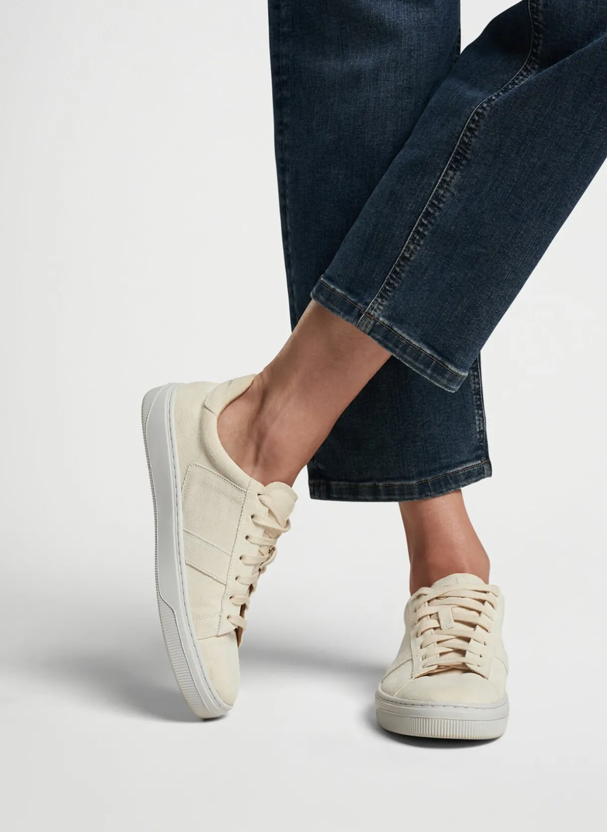 Women'S Vantage Suede Sneaker